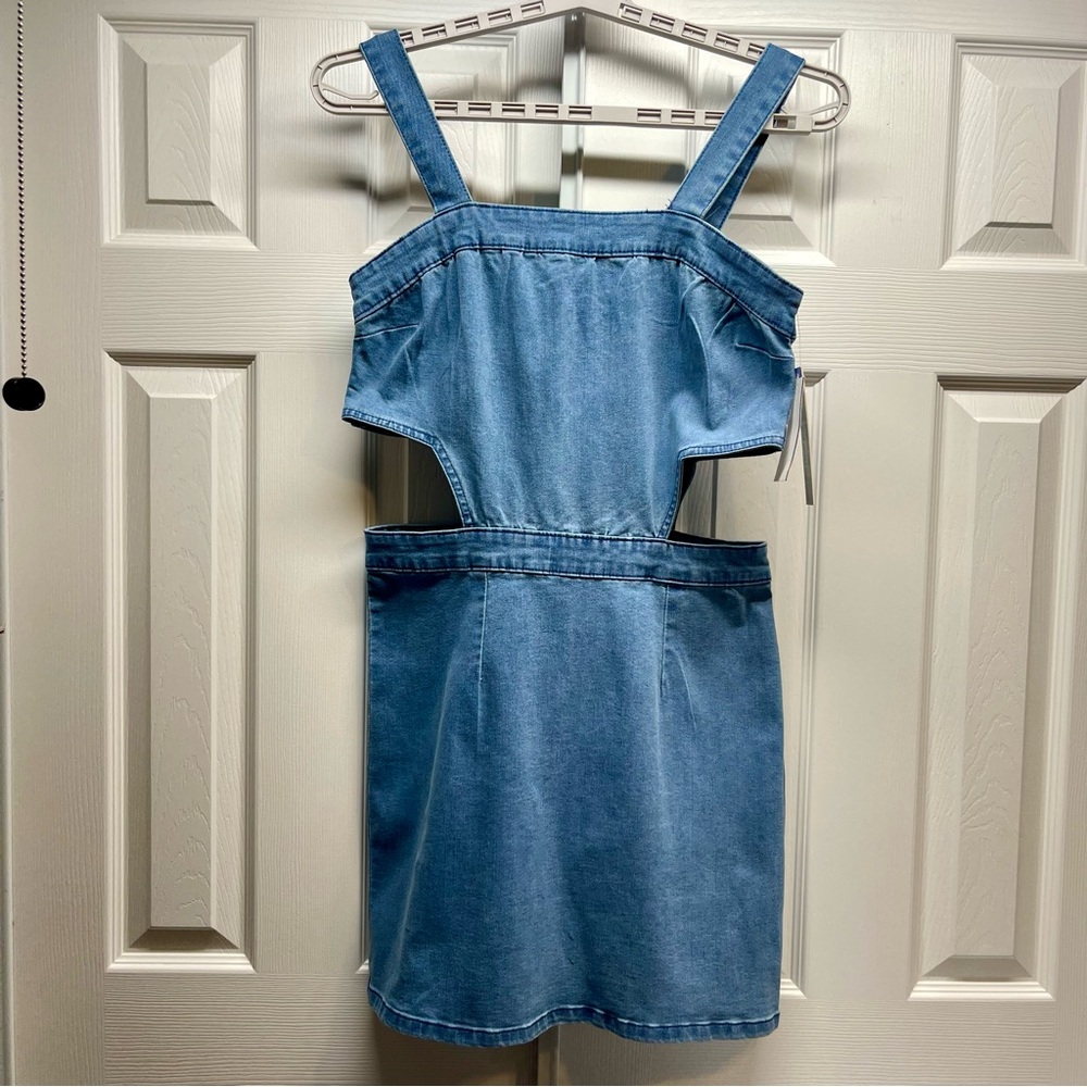 NWT Tinseltown Light Blue Denim Mini Skirt Dress